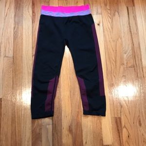 Cropped cute stretch legging!